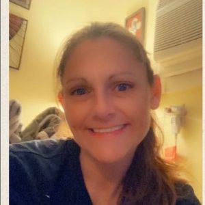 Meet your Posher, Angie